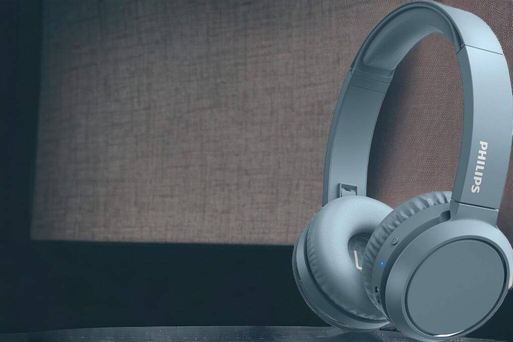 PHILIPS H4205 On-Ear Wireless Headphone-viewbest-headphones.com